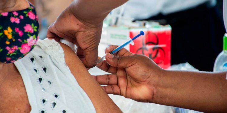 En Quintana Roo suman un total de 54 mil 952 dosis aplicadas contra el Covid-19