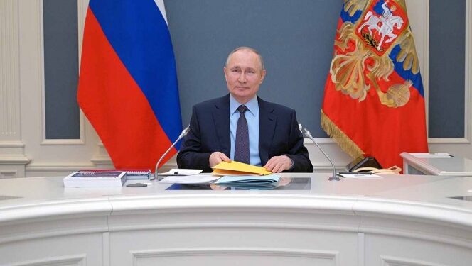 Rusia pide la salida de 10 diplomáticos de EU tras sanciones