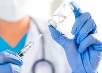 Nueva vacuna contra el Covid-19 podría ser más efectiva y fácil de producir