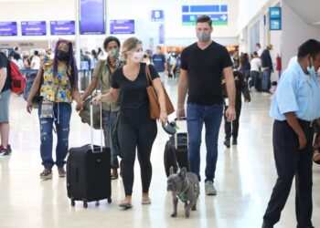 EU emite alerta nivel 4 para México por inseguridad y COVID-19; pide no viajar