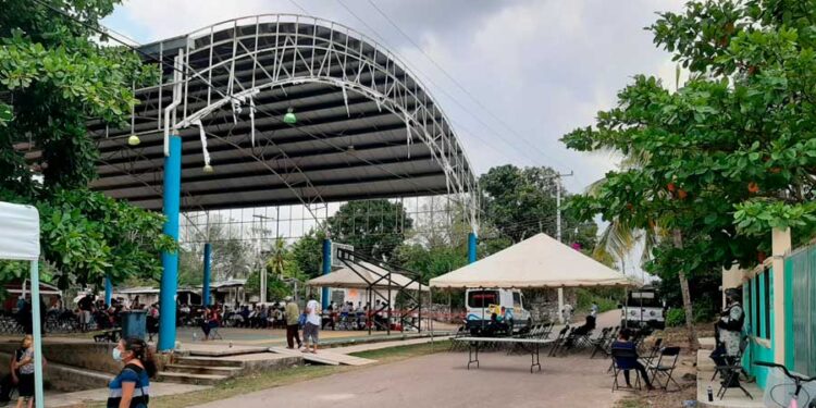 Ahora son los adultos de José Maria Morelos los que se quedaron sin la segunda dosis de su vacuna contra el Covid-19