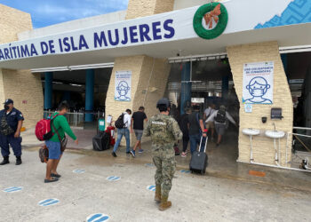 Se mantienen las recomendaciones de sana distancia en terminales marítimas