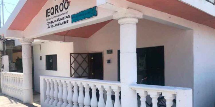 Esta noche vence el plazo de registro para el debate entre candidatos promovido por el IEQROO