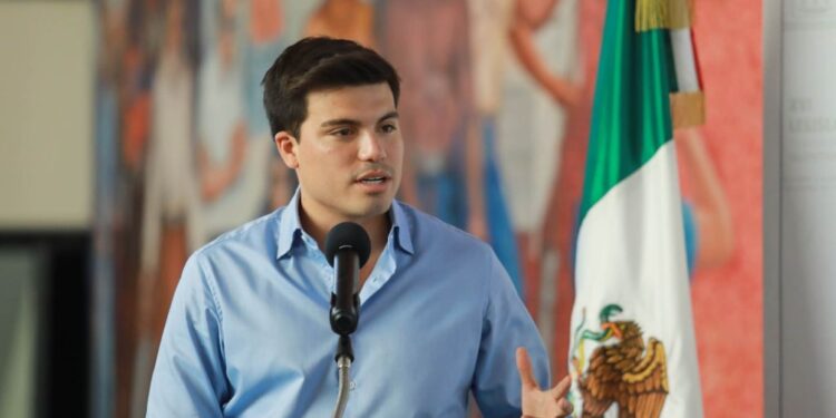 Con perdón que pidió la Federación, inicia justicia social para los mayas: Gustavo Miranda