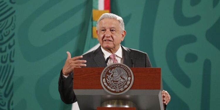 Vacunación de personas de 40 a 49 años en México iniciará en junio