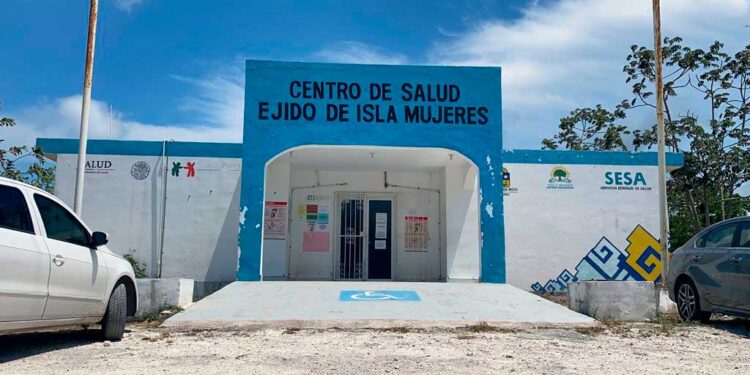 Habitantes de Rancho Viejo exigen mejor atención en su centro de salud