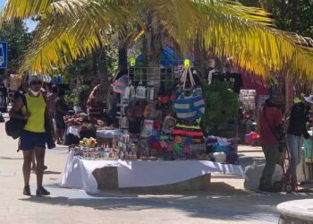 Ambulantes regresaron nuevamente a la Rueda Medina