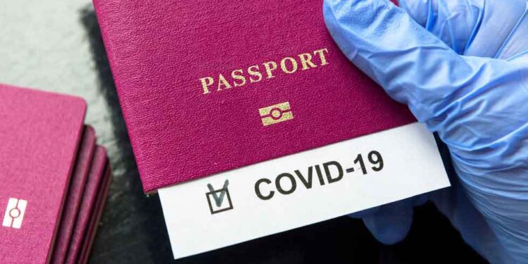 Nueva York ofrece vacuna contra COVID-19 gratis a turistas