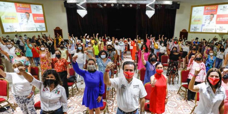 ¡Es Ahora Cozumel! el momento de fortalecer el desarrollo y liderazgo de la mujer, pilar de la familia, para construir una sociedad más equitativa y justa: Pedro Joaquín