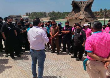 Avanzan las negociaciones entre empleados y gerente del hotel Mia Reef