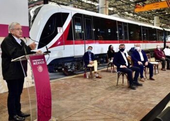 AMLO firma contrato con Alston y Bombardier por 36 mmdp para comprar vagones para el Tren Maya