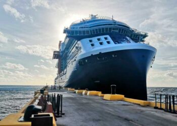 Con estrictos protocolos de prevención arribó a Mahahual el crucero Celebrity Edge
