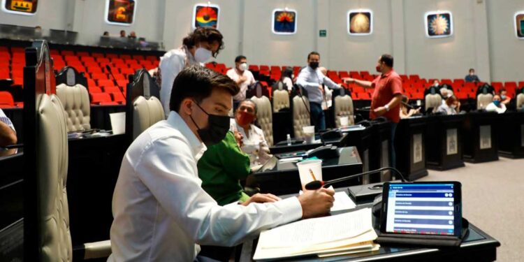 Pide Gustavo Miranda que muertes violentas en mujeres se investigue como feminicidio