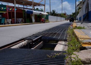 Piden atención urgente en los registros pluviales de Isla Mujeres