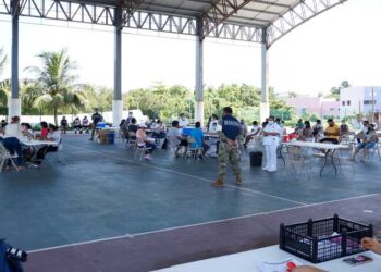 Avanza vacunación contra el Covid-19 para personas mayores de 30 años