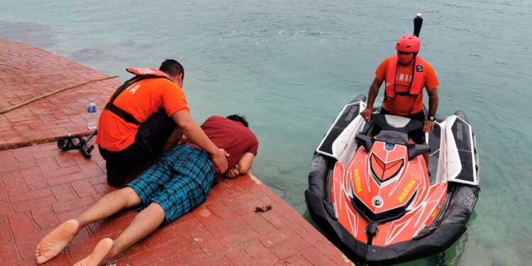 La Semar rescata a una persona en las inmediaciones de la zona hotelera de Cancún