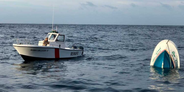 Paseo en lancha termina en tragedia familiar en Isla Mujeres