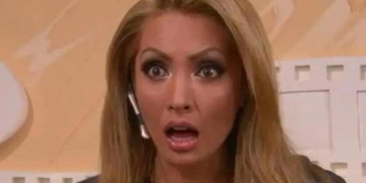 Sale Paty Navidad del hospital, se recupera de COVID en su casa