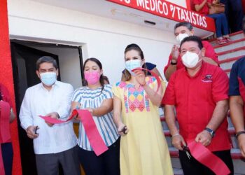Inaugura Sindicato de Taxistas de Isla Mujeres dispensario médico
