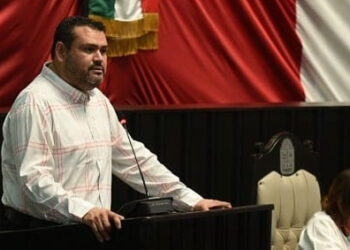 Diputado pide intervención de SEMA y de Profepa por contingencia de basura en Isla Mujeres