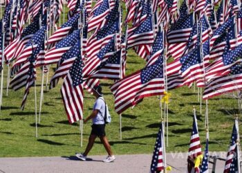 Llama Biden a no tener miedo en el 20 aniversario del 11S