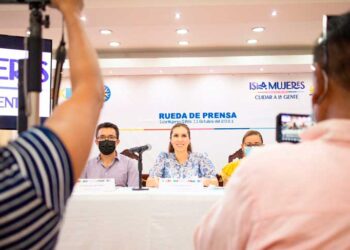 Siguen apareciendo más deudas de Juan Carrillo