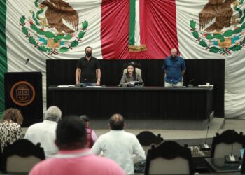 Exhorta Congreso a poner orden a la navegación en la Laguna de Bacalar