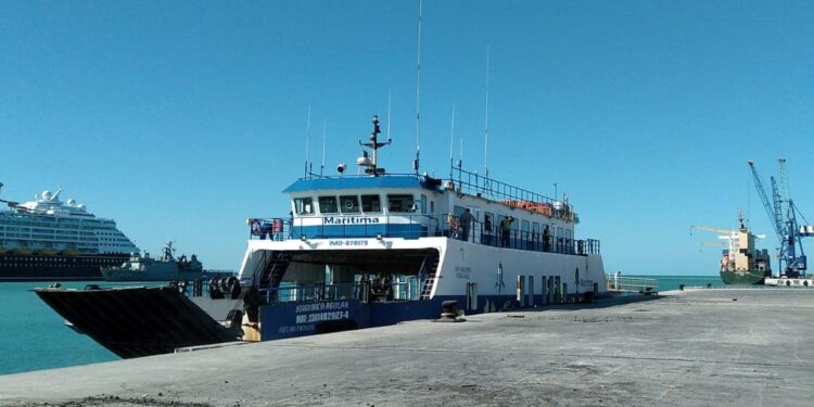 Viejos transbordadores de Isla Mujeres volverán a navegar