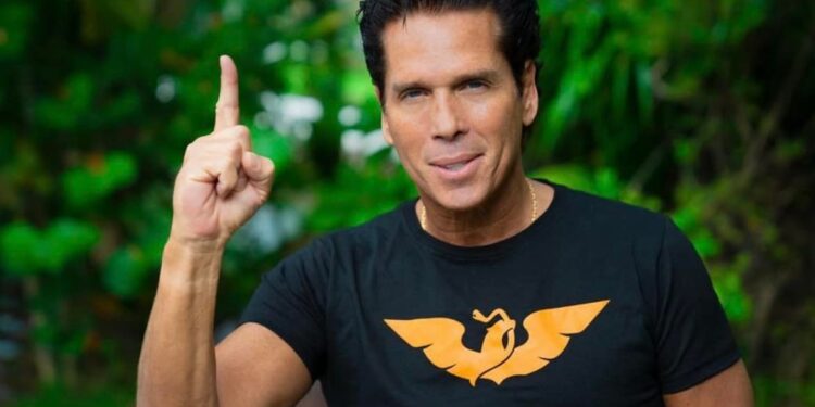 Se tambalea candidatura de Roberto Palazuelos