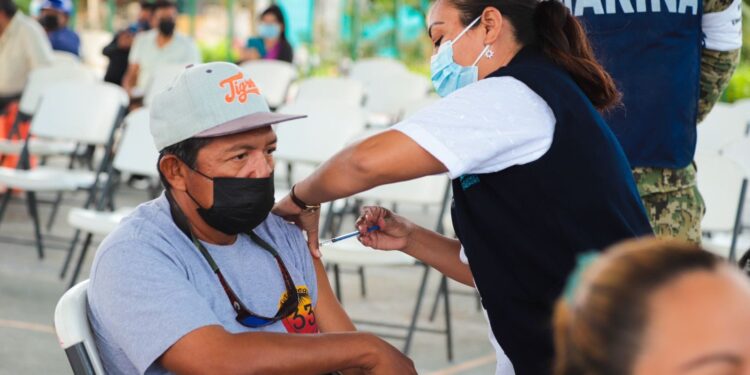 Atención Isla Mujeres; semana de vacunación contra el Covid-19 del 21 al 25 de febrero