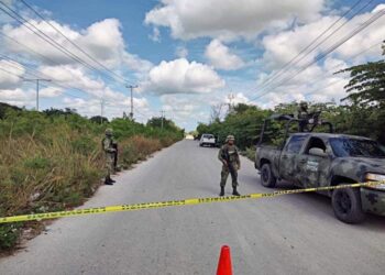 Abandonan cuerpo maniatado dentro de una bolsa en el Arco Vial