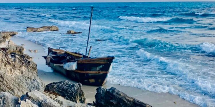 Nuevo recale de antillanos a costas de Isla Mujeres