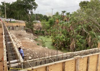 Denuncian simulación de rescate del cenote de la Región 97