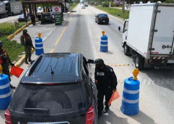 Detienen a hombre con más de 340 bolsas de narcóticos