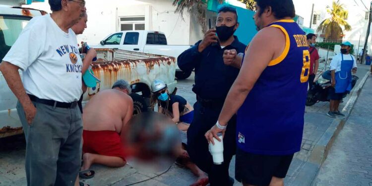 Buscan al agresor del joven que recibió machetazo en la mano en Isla Mujeres