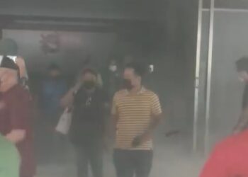 Se registra conato de incendio en el palacio de Cozumel durante conferencia de prensa