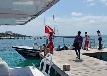 Mueren propelados dos turistas en inmediaciones de Punta Sam