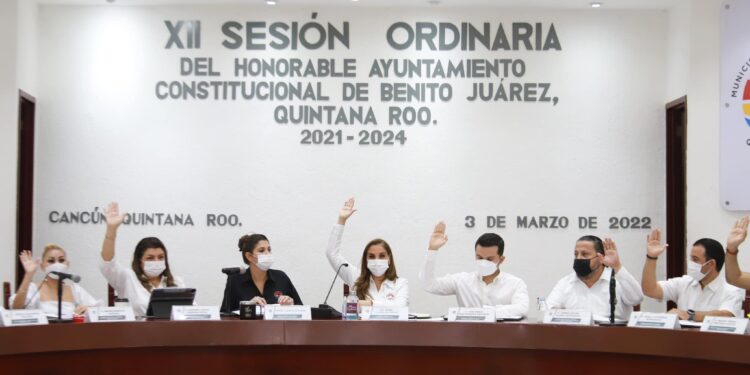 Aprueban licencia de Mara Lezama por 90 días al cargo de presidente municipal de Benito Juárez