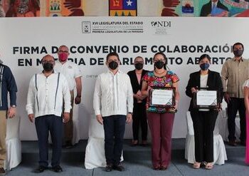 Firma XVI Legislatura convenio en materia de Parlamento Abierto