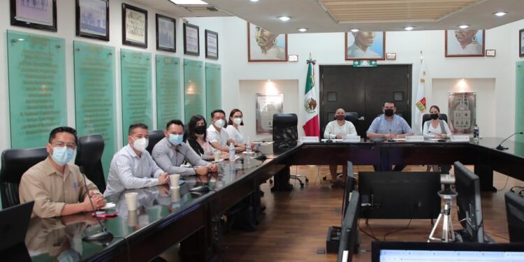 Presentan lista de postulantes a la medalla al mérito médico “Dr. Jorge Ariel López Herrera”