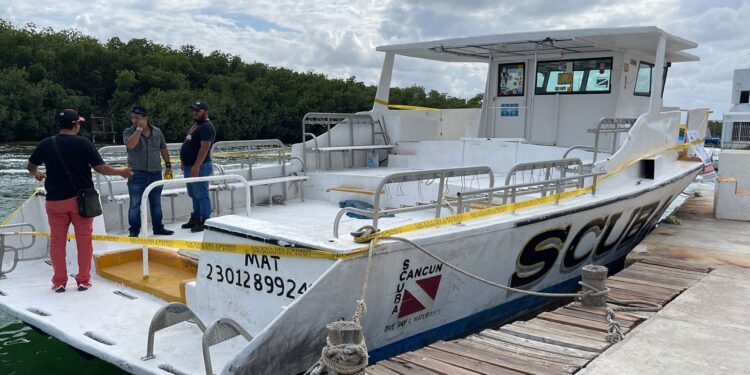 Detienen al capitán del Scuba III por empropelar a dos turistas