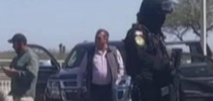 Detienen a Jaime Rodríguez “El Bronco”