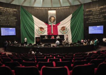 Firma XVI Legislatura convenio en materia de Parlamento Abierto