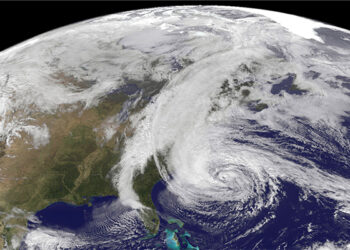 Prolongaría «La Niña» temporada de huracanes