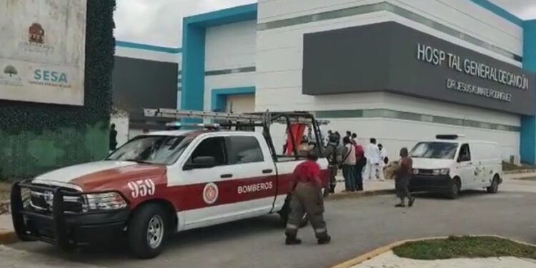 Cortocircuito en el Hospital General de Cancún moviliza a los cuerpos de emergencia