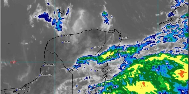 Lunes con chubascos y altas temperaturas para Quintana Roo