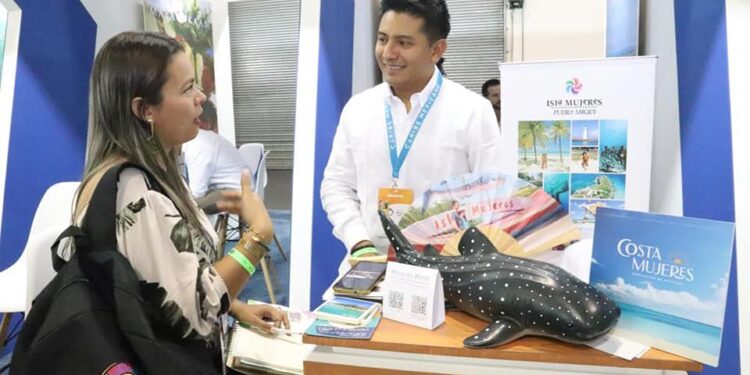 Promocionan atractivos turísticos de Isla Mujeres durante Tianguis Turístico de México