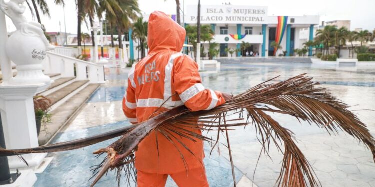Continuarán las lluvias en Isla Mujeres