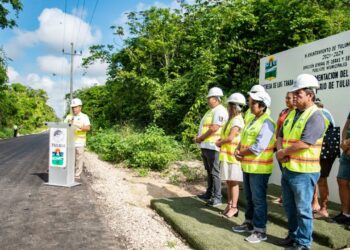 Entrega Marciano Dzul nuevo acceso a relleno sanitario