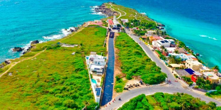 Avanza Isla Mujeres con obras de calidad: Atenea Gómez Ricalde